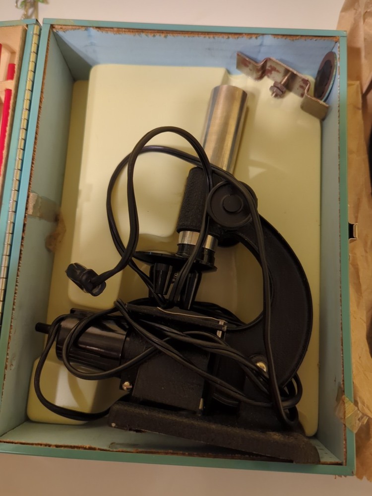 Old Vintage 1960 Lionel-Porter Panel Microcraft Microscope Labmaster Lab Toy