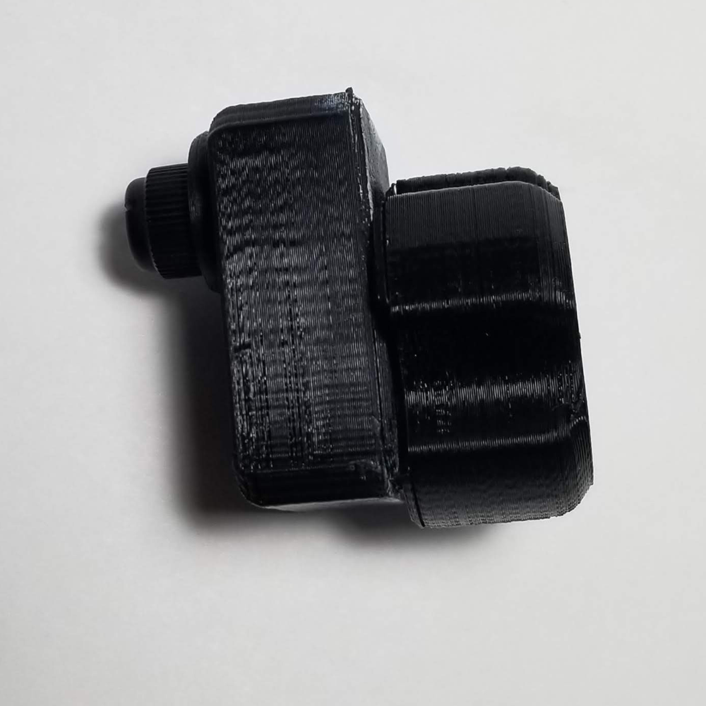 Magnetic Screw Holder - 3D Printed - PETG