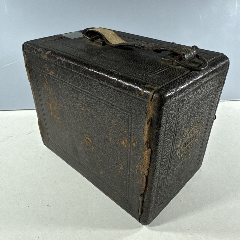 Murer's Express Newness Model A Falling Plate Box Camera - Rare Working Complete