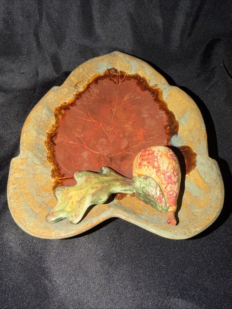 Leaf Shaped Pottery Dish with Pear