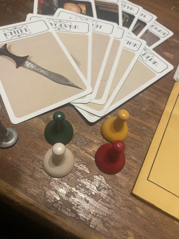 1976 Clue Board Game Replacement Pieces