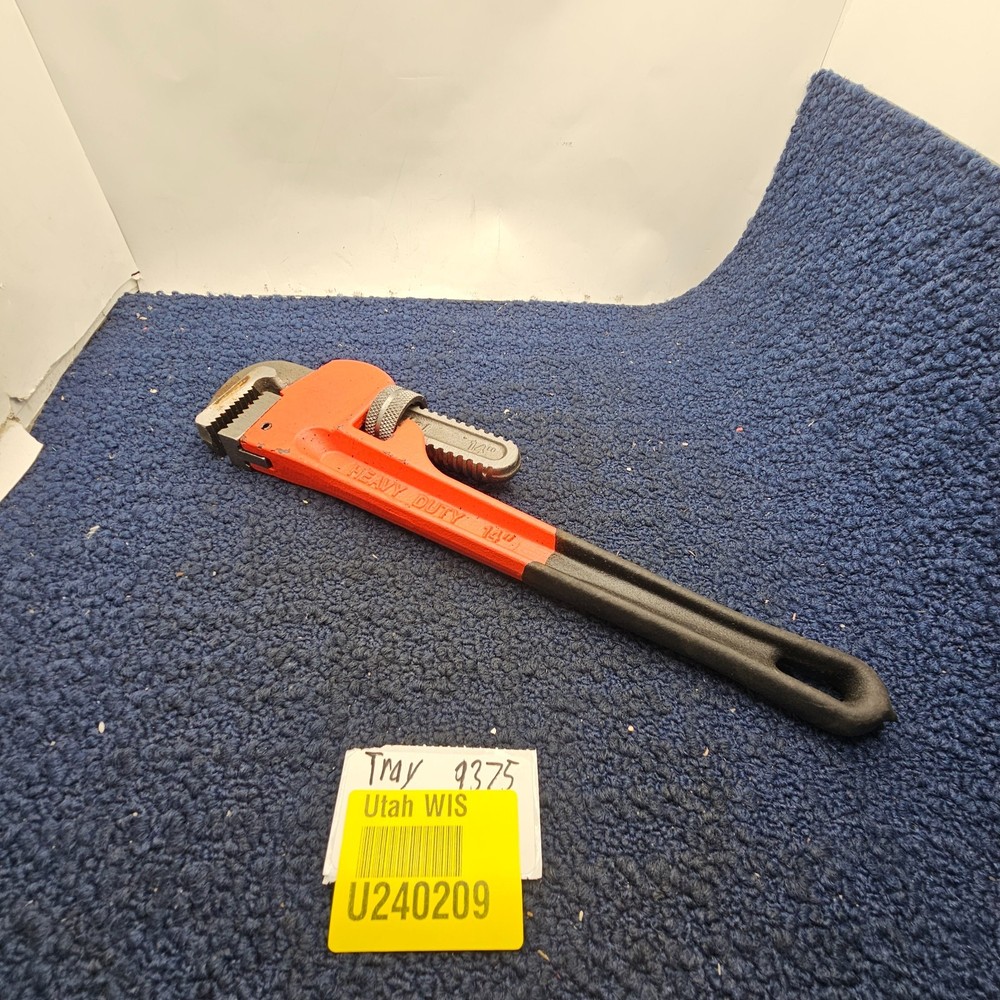 14" Heavy Duty Pipe Wrench Tool Adjustable Soft Grip Plumbing