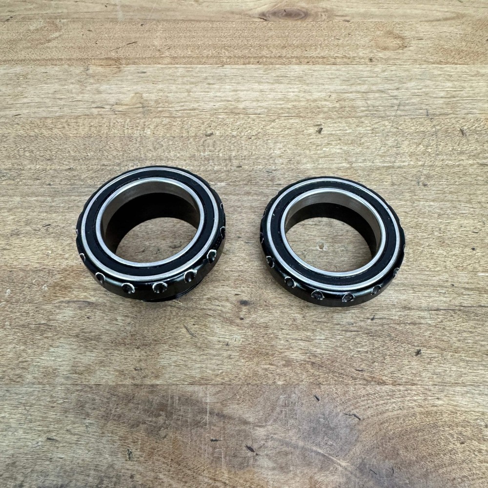 EZO BSA English Threaded Bottom Bracket for 30mm Spindles 77g