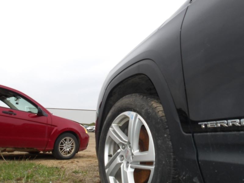 TERRAIN 2019 Air Shutter 1934664