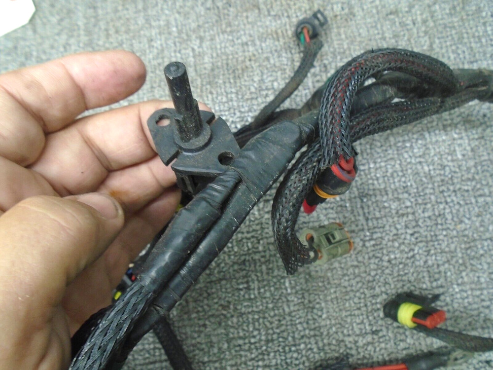 ENGINE WIRE HARNESS 0586898 EVINRUDE ETEC E-TEC 150 HP MOTOR PART
