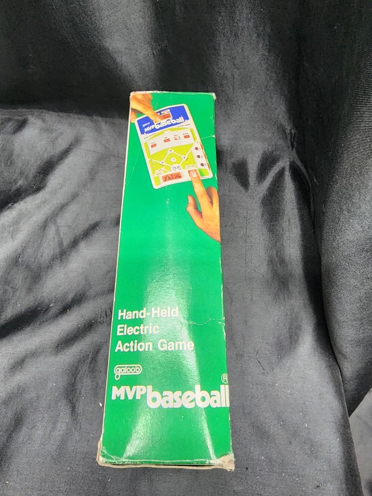 D4 MVP Baseball Hand Held Electric Game with original box 1978 Tested