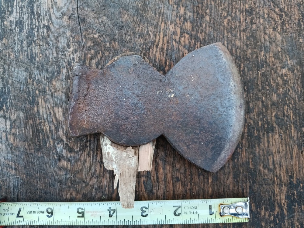 Antique Hatchet Head 1 Lb 11 Oz