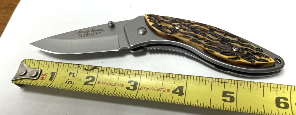 A Schrade "Uncle Henry's" 4" Pocket Knife -