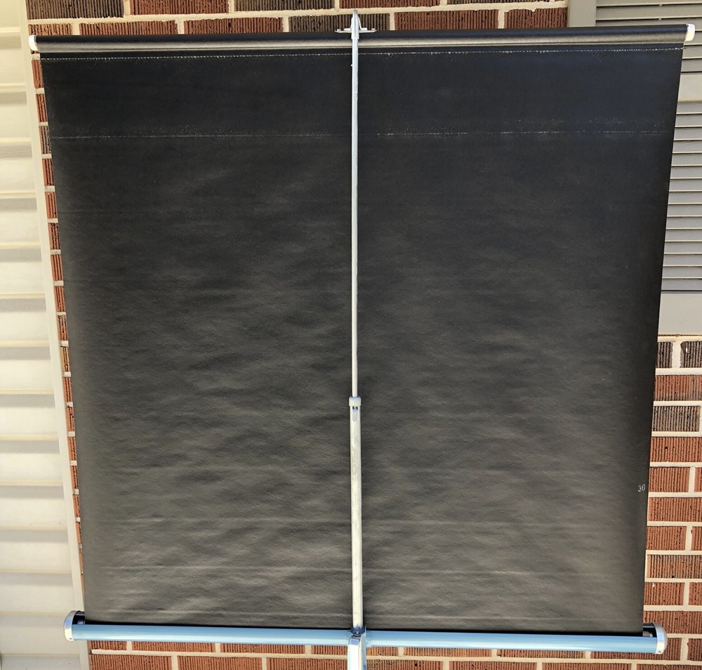 Da-Lite Flyer Projector Screen