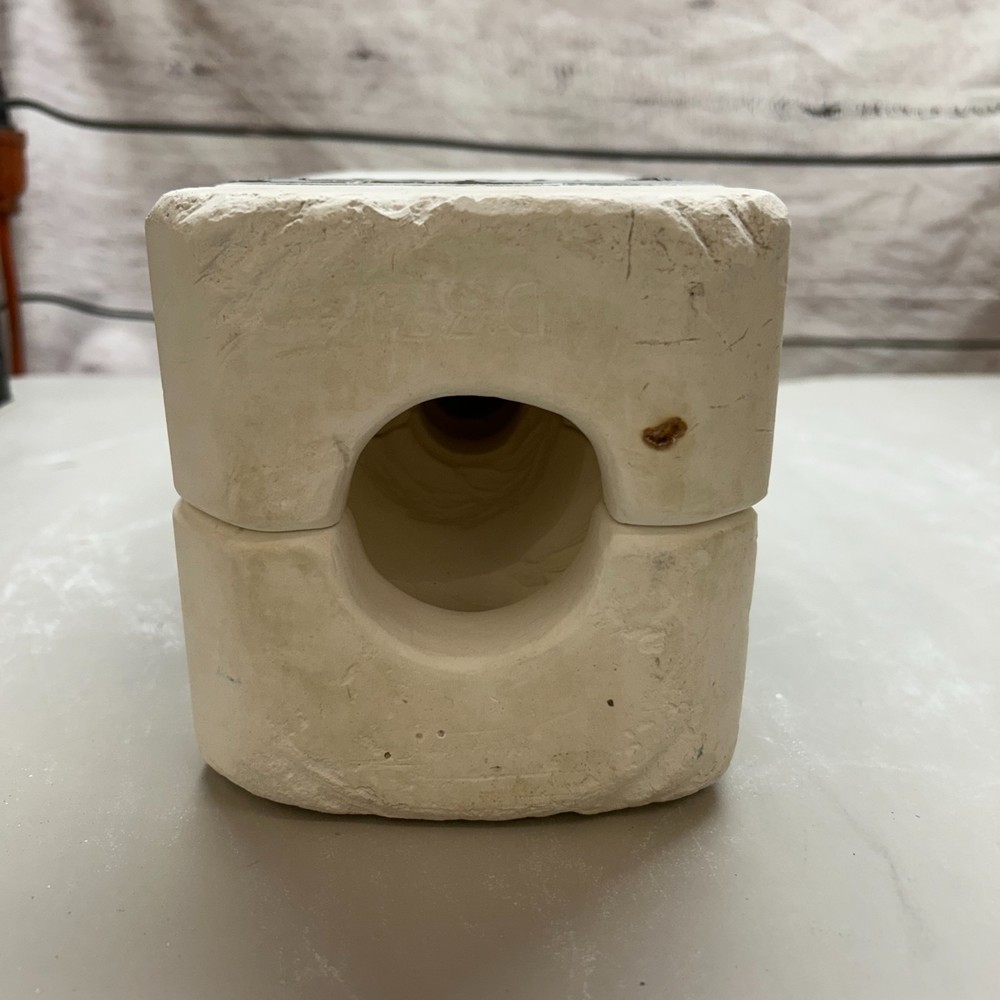 Ceramic Slip Casting Mold Carolers Lamp Post #D-37