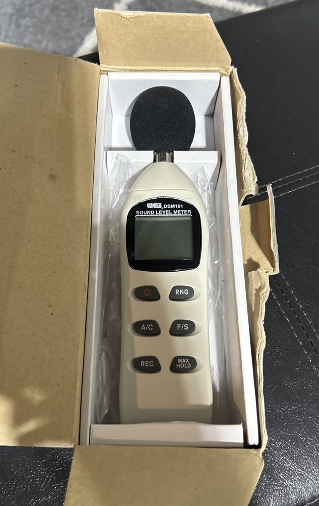 UEI DSM101 Sound Level Meter