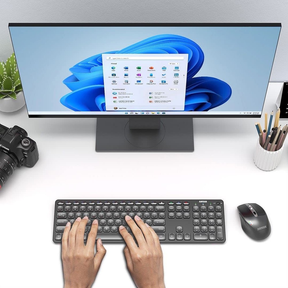 Universal MultiDevice Bluetooth Keyboard and Mouse Full Size Wireless Bluetoo...