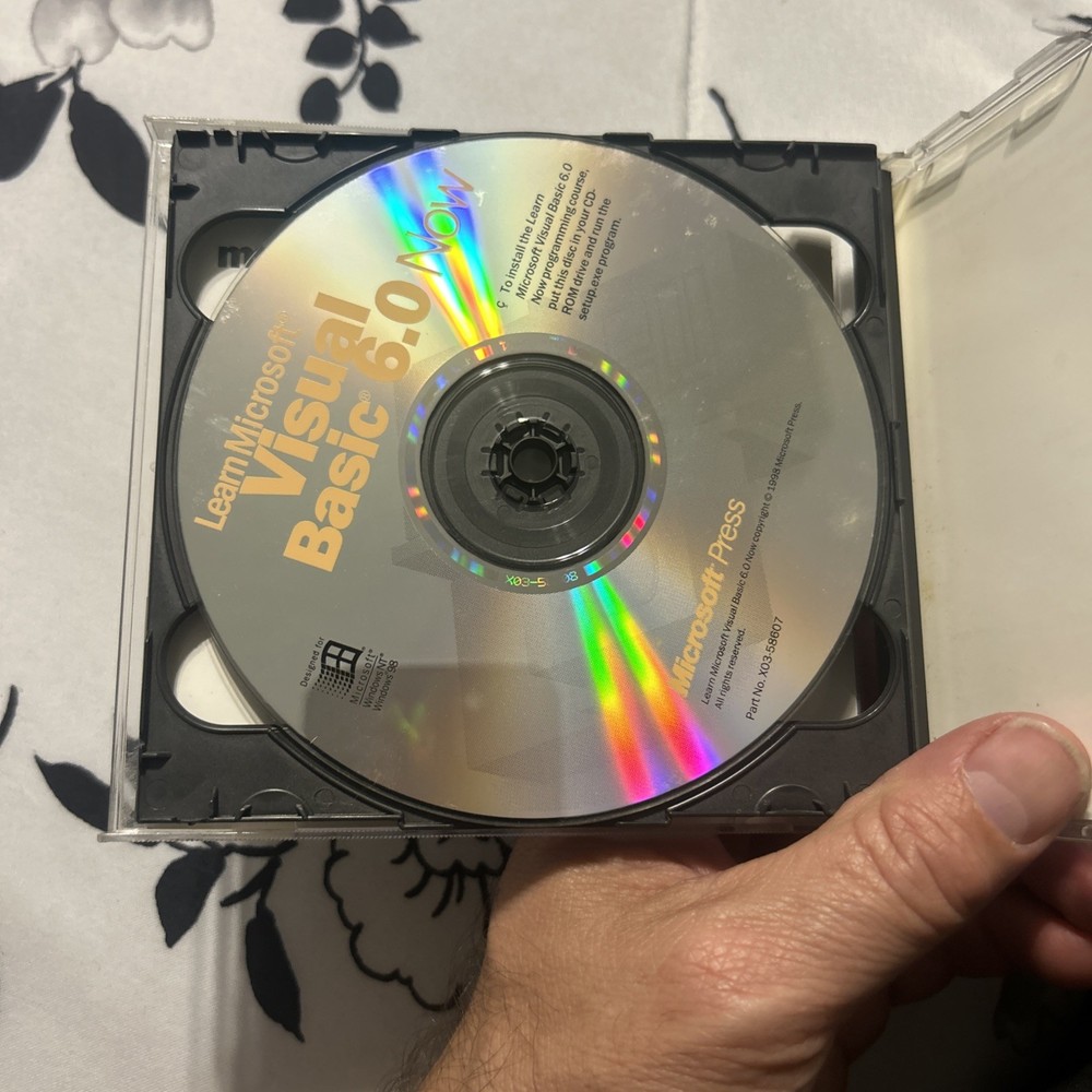 MICROSOFT VISUAL BASIC 6.0 LEARNING EDITION - w/CD KEY