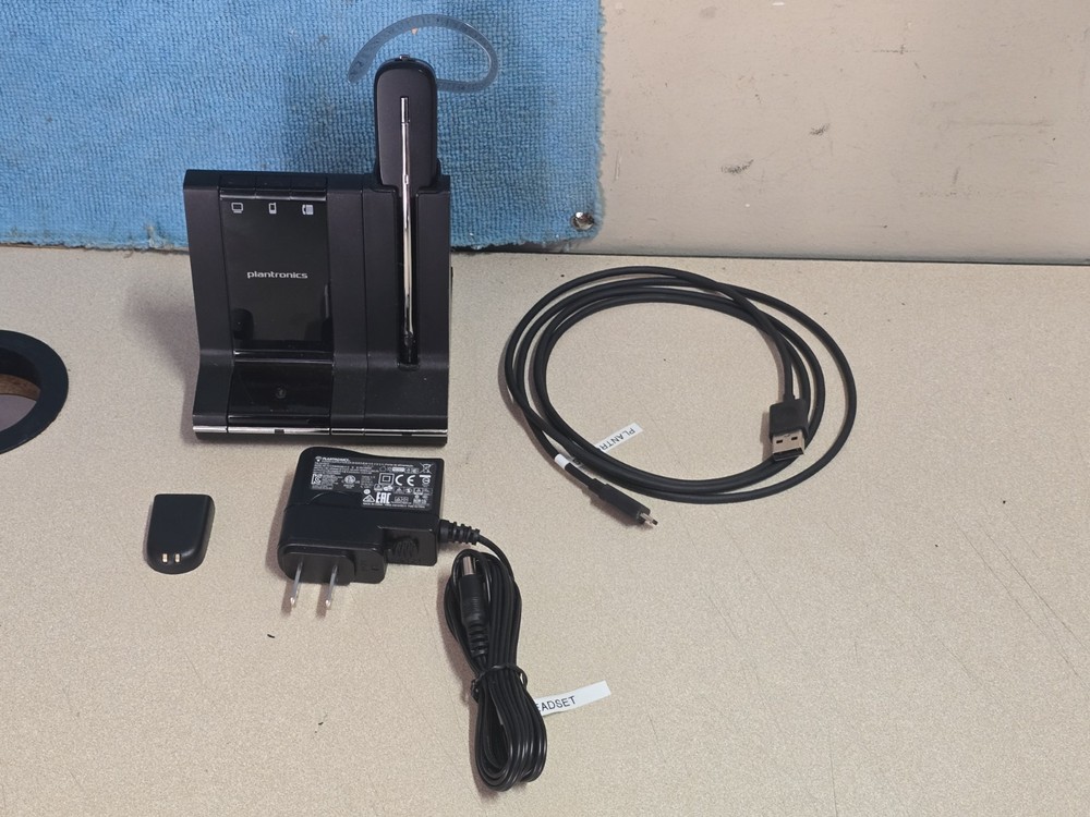 Plantronics WO2 W02 Wireless DECT 6.0 Headset System * + EXTRA BATTERY!