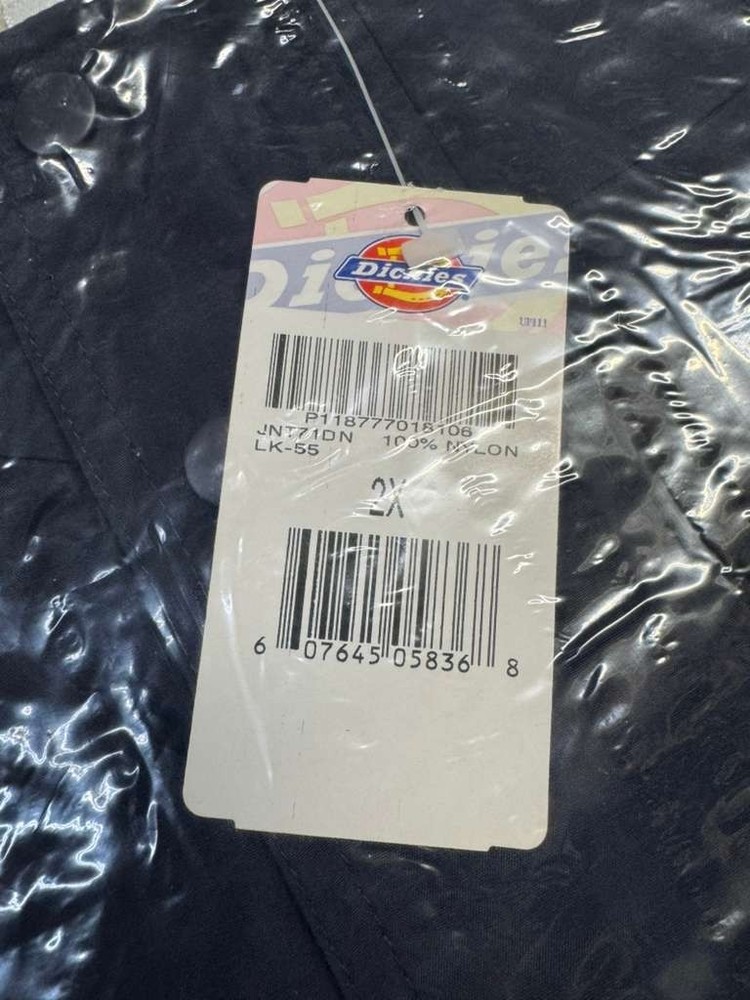 Dickies Men's Water Resistant 100% Nylon Jacket