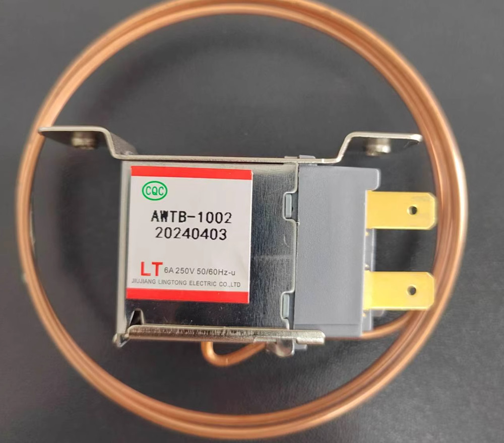 1PC brand new AWTB-1002 temperature controller @106