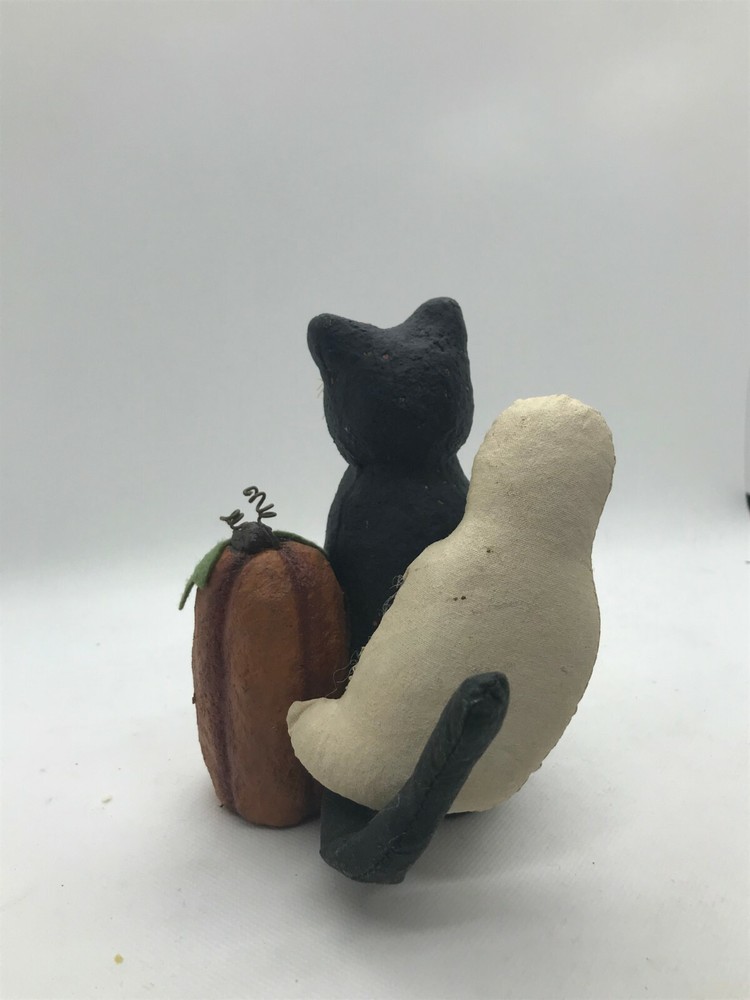 Halloween Decoration Pumpkin and Cat with fabric ghost
