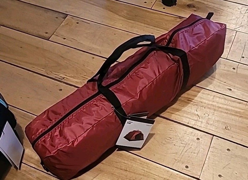 Luxe 2- Person Tent, Red
