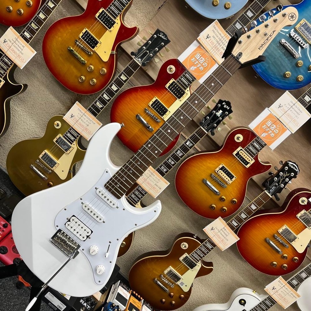 YAMAHA PACIFICA PAC012 Pacifica White