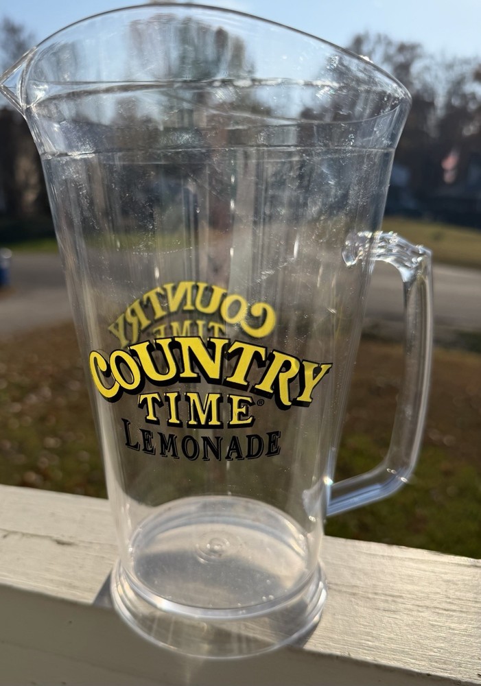 Country Time Lemonade Pitcher 2 Quart Hard Plastic