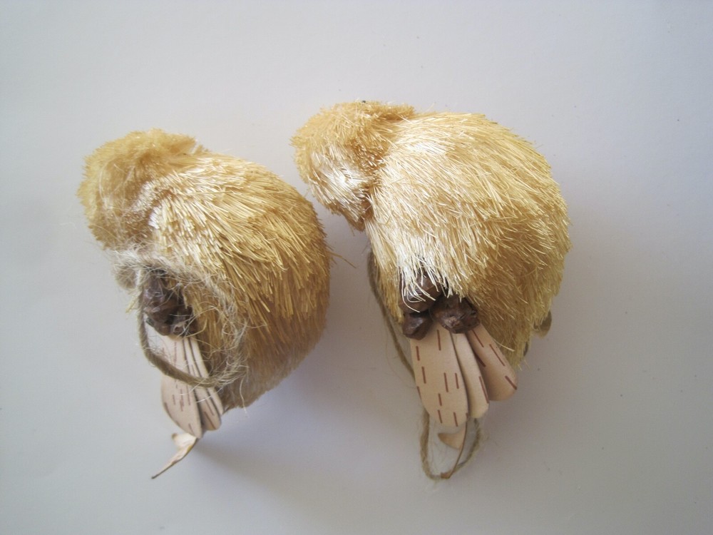 Wood Bristle Chick Ornament Lot 2 EUC