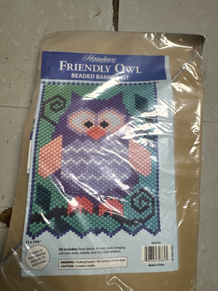 herrschner friendly owl beaded banner kit