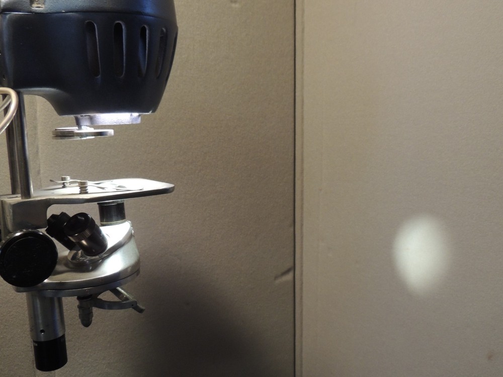 Ken-A-Vision Microprojector X1000-1