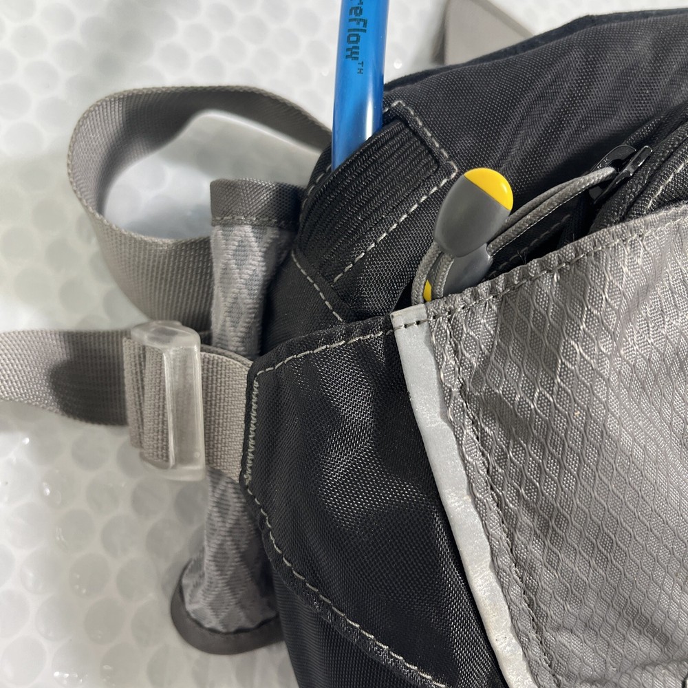 Camelbak Flashflo Water Hydration Hip Pack Lumbar PureFlow 45oz Bladder