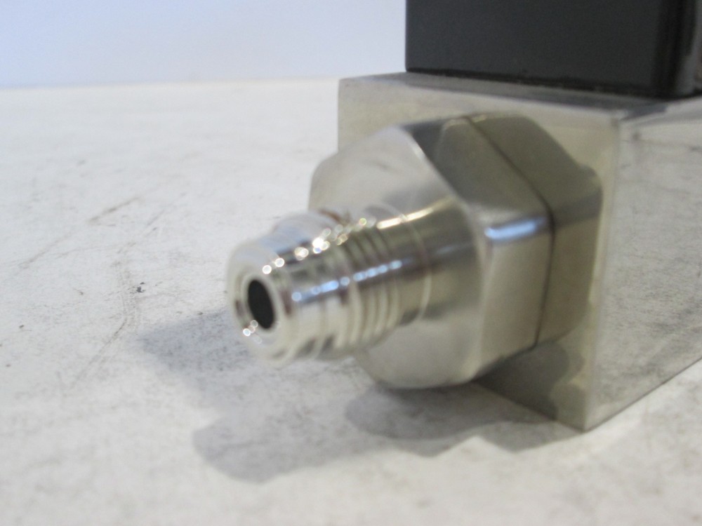 Unit, UFC-2020, Mass Flow Controller, 15 SLM, N2, Used