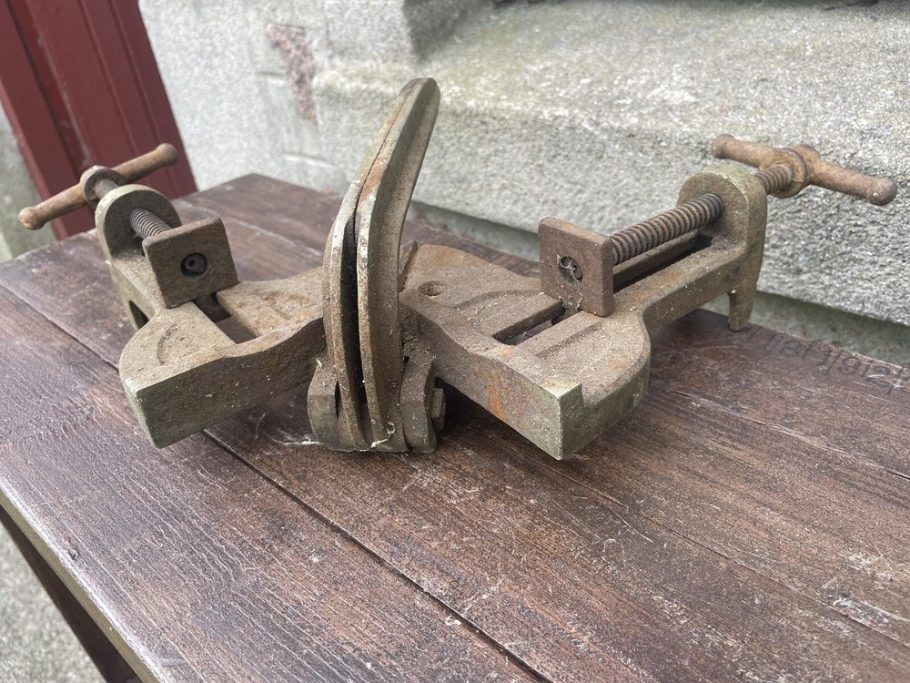 Vintage Carpenters Clamp