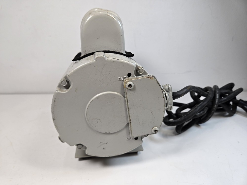 Cole-Parmer MasterFlex Pump With Head Model 7014-20