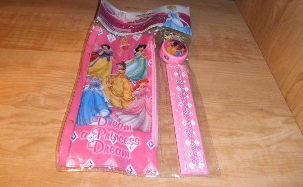 NEW DISNEY DREAM PRINCESS DREAM 4 PIECE STUDY KIT(RULER, ERASER,POUCH, SHARPENER