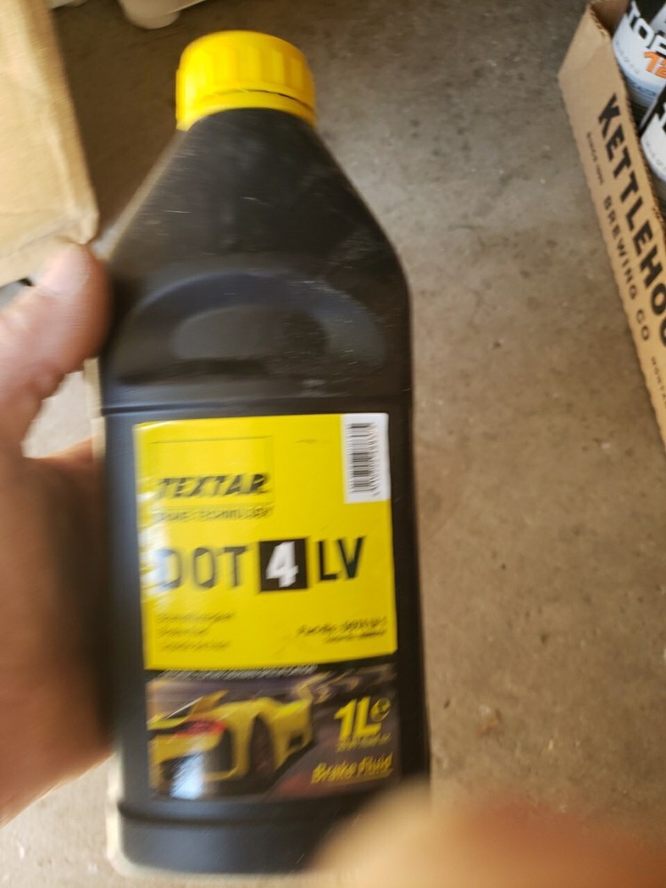 TEXTAR Brake Fluid DOT 3 (1 Liter) Bottle #DOT3.1 (A)