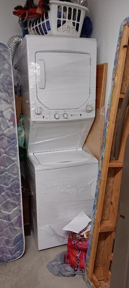 General Electric Stackable Washer Dryer