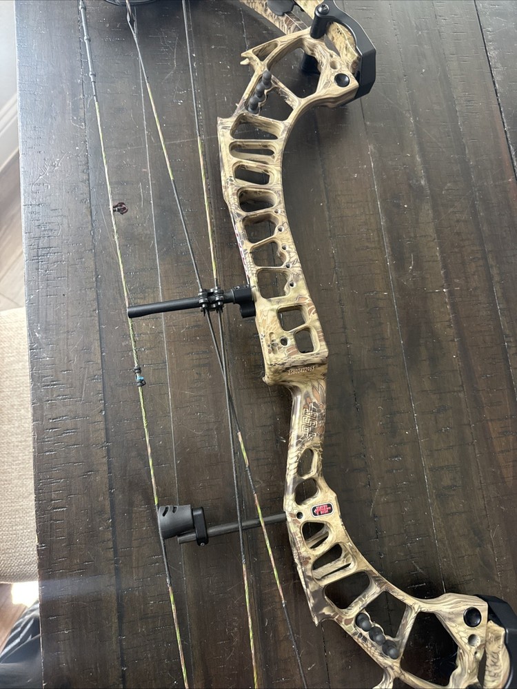 PSE Xpedition Rh 29” 65 Lb Compound Bow Unregistered Keyptek Aftermarket String