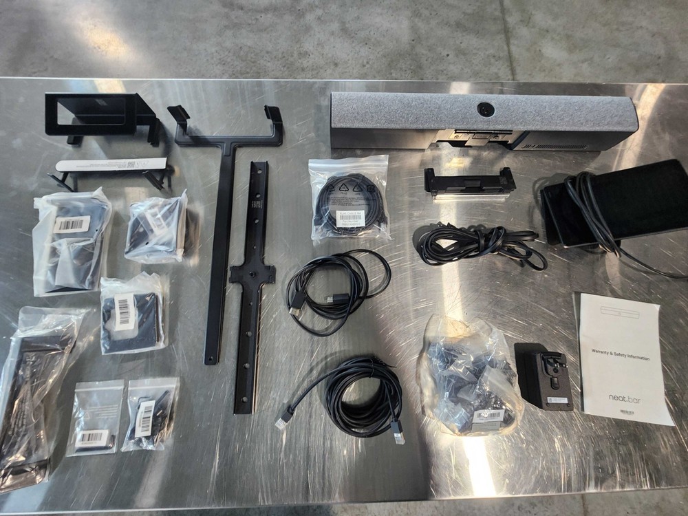 Neat Bar Gen 1 with Panel & Accessories