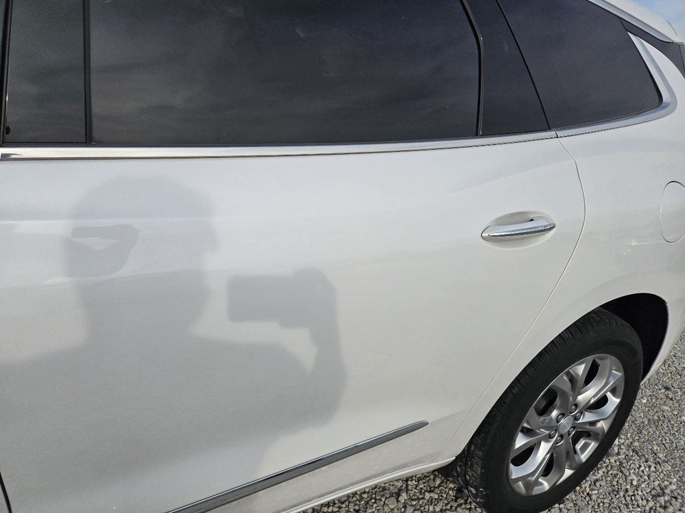 2020-2024 Buick Enclave Display and Control Panel