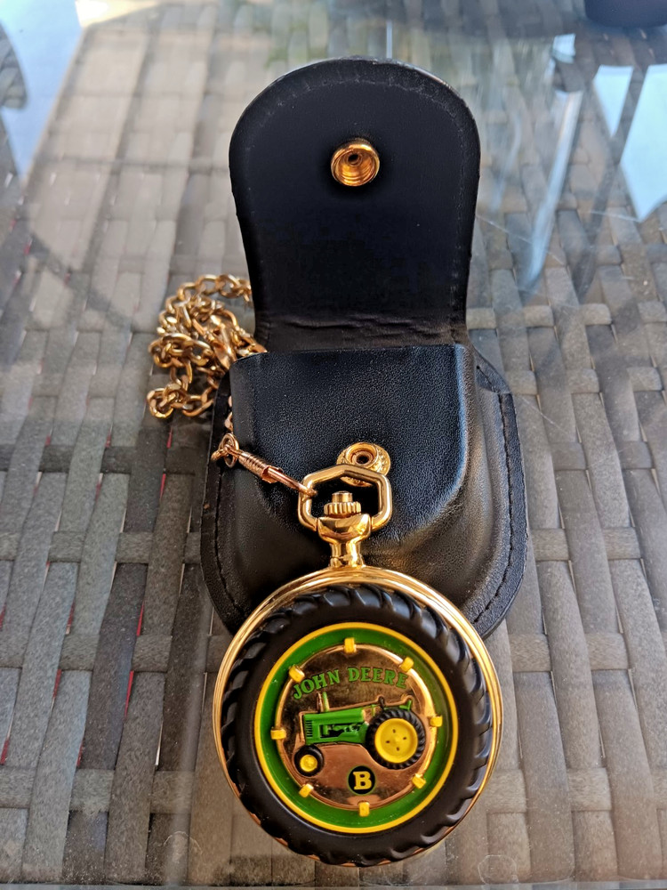 John Deere Model B Pocket Watch And Case Franklin Mint
