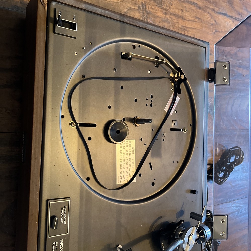 Pioneer model PL-120-|| stereo turnable