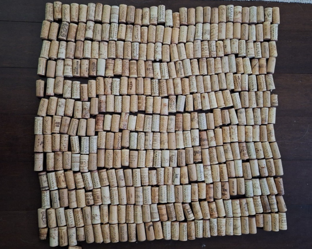 Assorted Sizes Used Wine Corks For Crafts Weddings Approx. 455