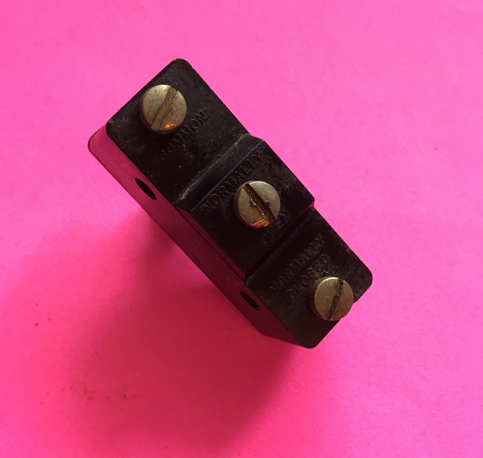 *USED* BA-2RB-AZ- MICRO SWITCH-FREE SHIPPING*