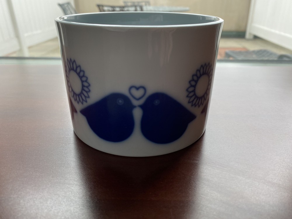 Bing and Grondahl Blue Bird cache pot or planter 6020