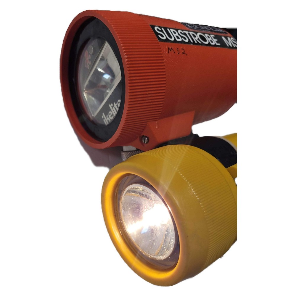 Ikelite Substrobe MS with C Lite and Sync Cord