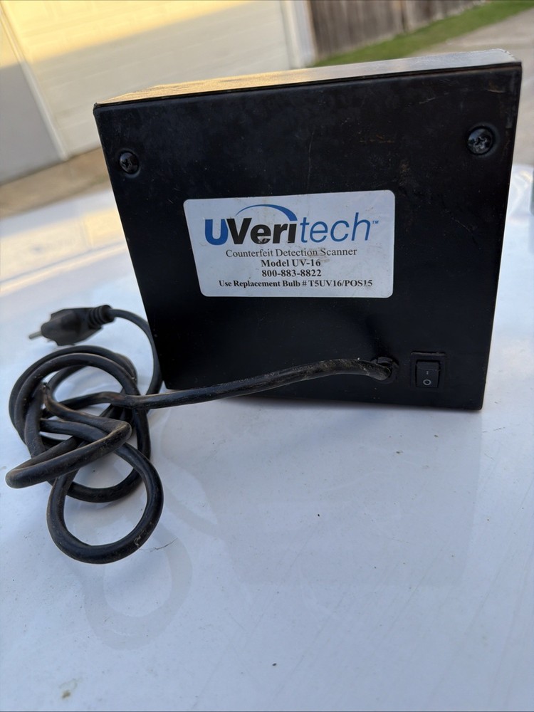 UVeritech Counterfeit Detection Scanner Fraud Fighter Model UV-16