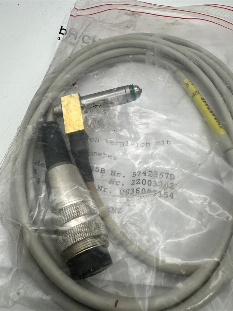 Peter Hirt 4Y0407446 Electronic Transducer