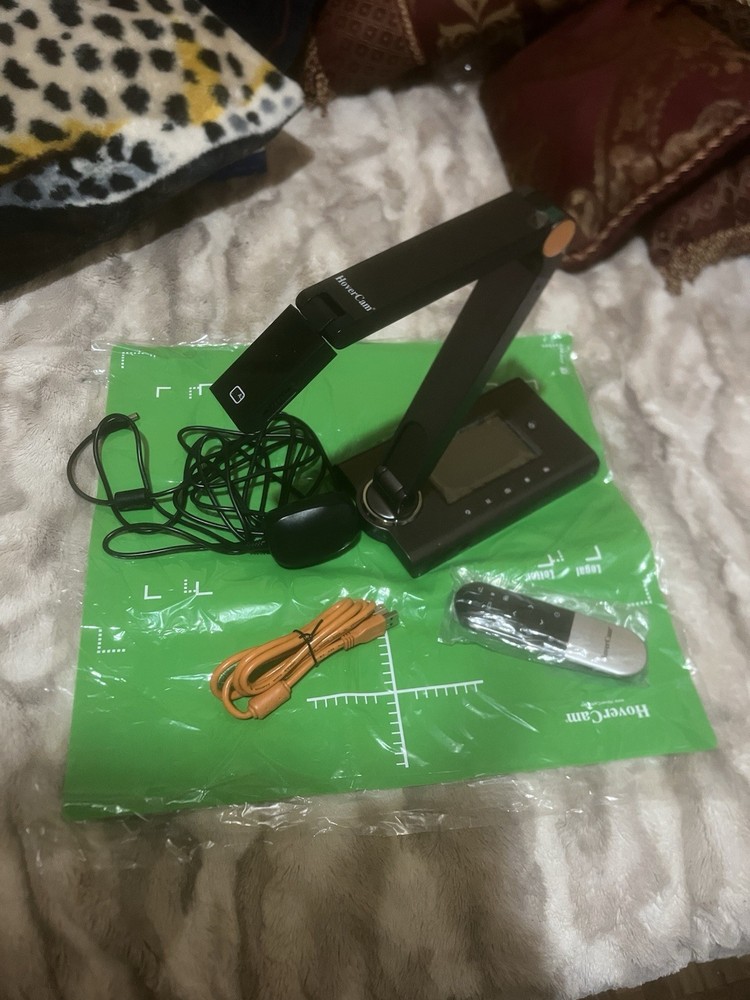 HoverCam Ultra 8 Document Camera Media Projector Digital Tv Display Touch Screen