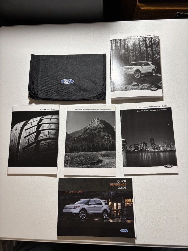 2015 Ford Explorer Owner's Manual OEM Set