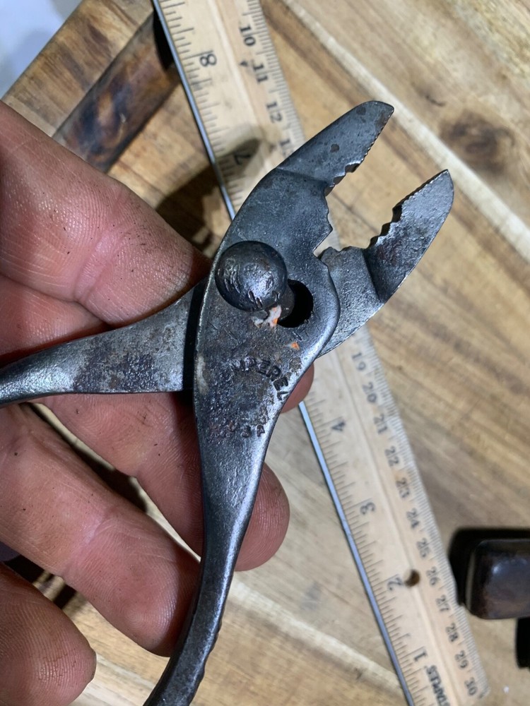 Vintage UNKNOWN pliers (21745)