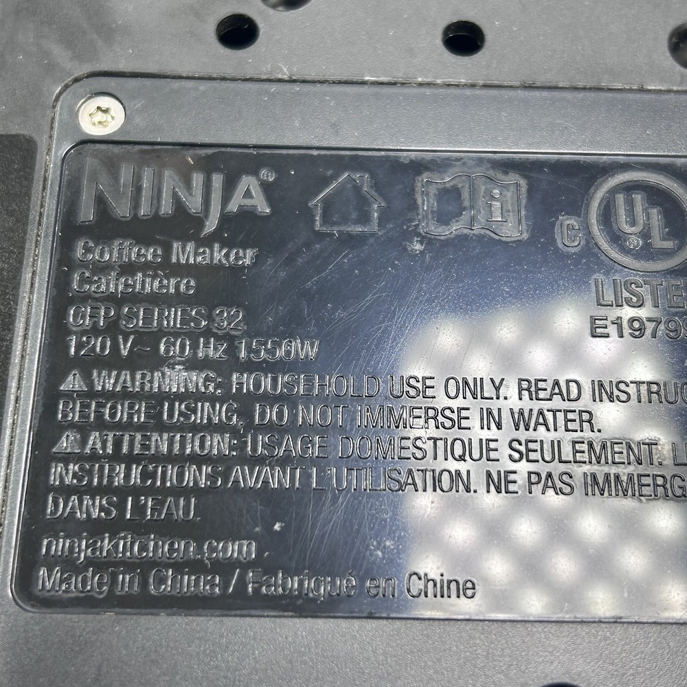 Ninja DualBrew Pro 12-Cup Series 32 Coffee Maker READ DESCRIPTION