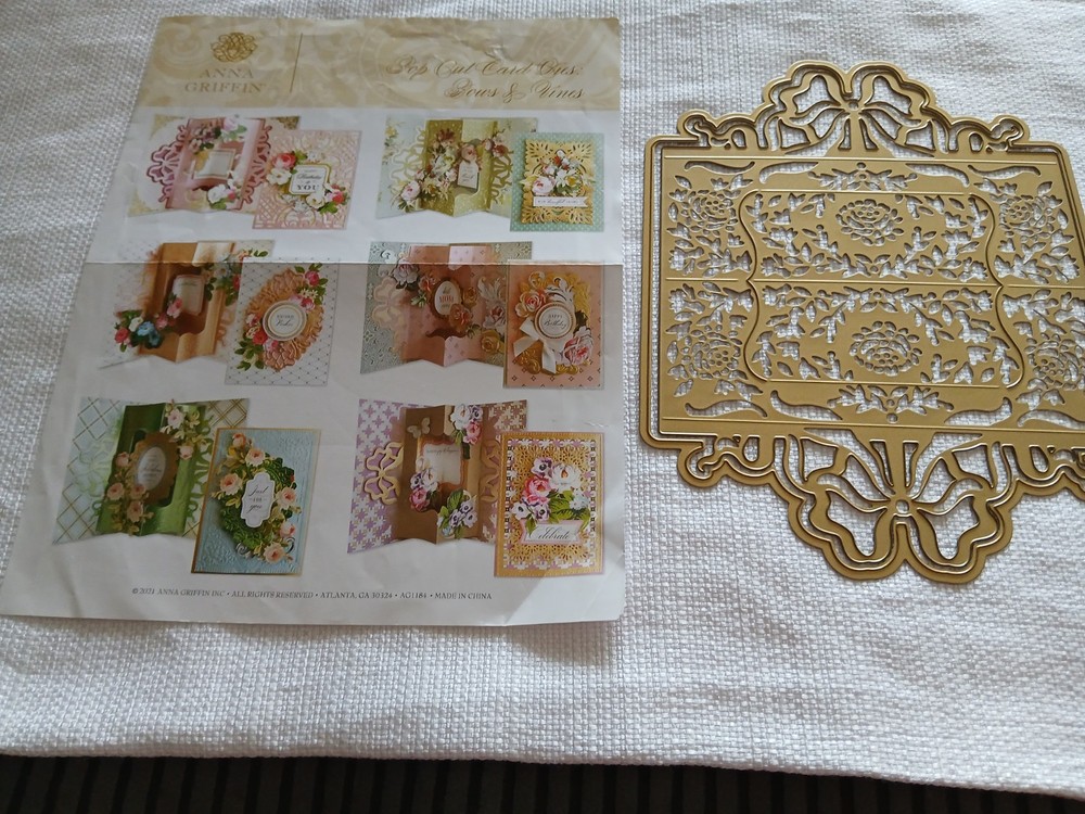 Dies Bows & Vines not used